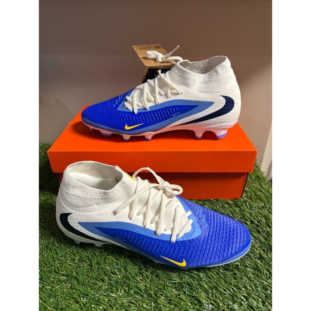 Mens 9.5 Nike Phantom Luna II Academy FG/MG Soccer Cleats Blue White HQ2279-400